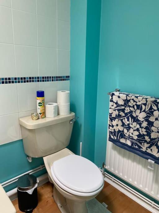 Cosy Apartment With Private Access And Kitchenette In Guildford (Adults Only) Worplesdon エクステリア 写真